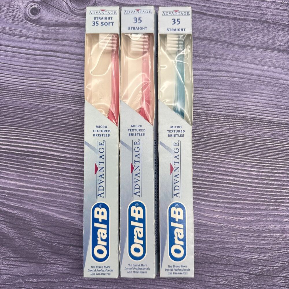 3 LOT 1996 Vintage Oral-B Advantage Toothbrush 35 Soft Straight Micro Texture